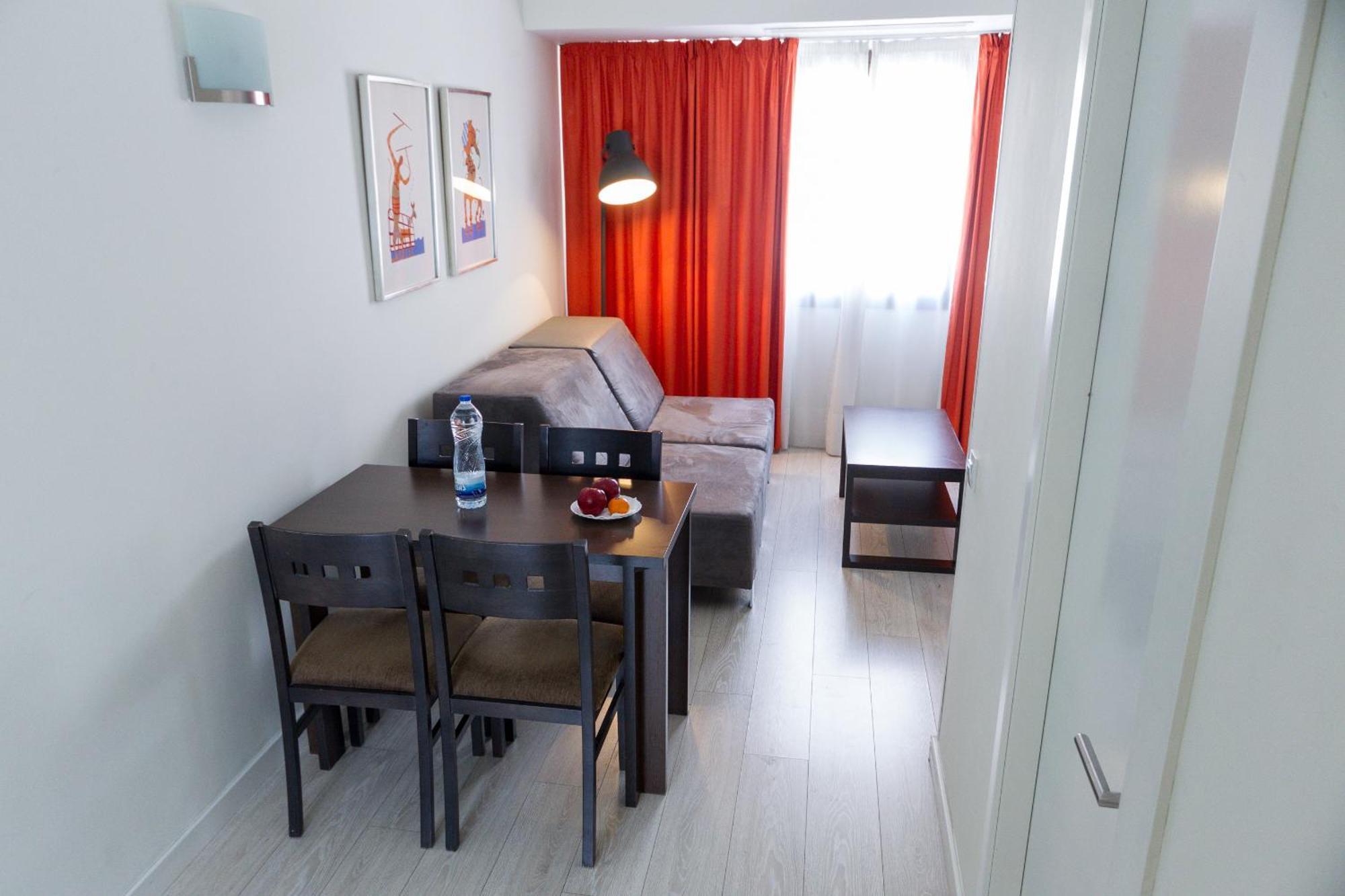 Apartamentos Recoletos Madrid Exteriér fotografie